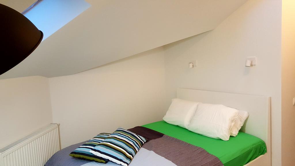 Pillows Party Hostel Krakow Exterior photo