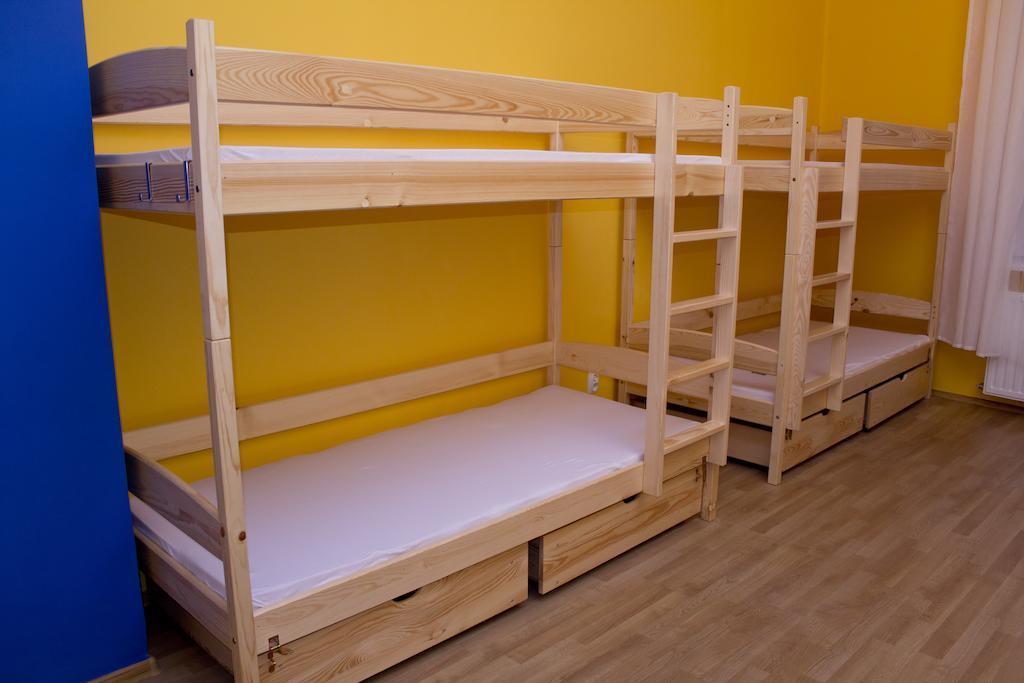Pillows Party Hostel Krakow Room photo